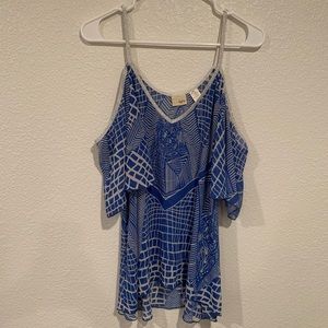 Daytrip Cold shoulder top